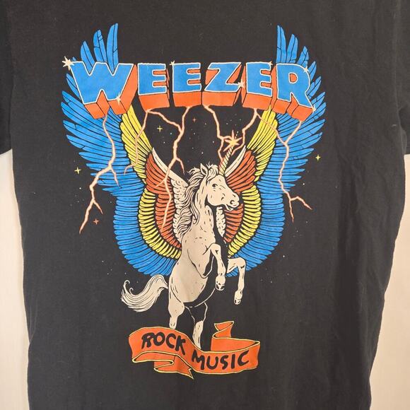 Weezer Rock Music T Shirt Graphic Tee Medium Emo Horse Wings - Picture 3 of 5